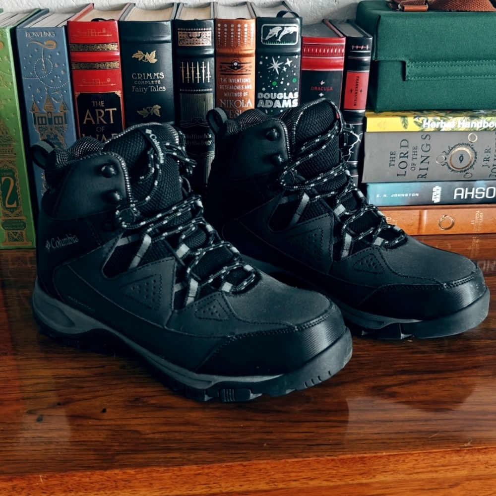 Columbia Hiking Boots
